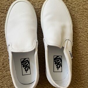 NEW Vans Classic Slip-Ons - Canvas White - Women’s Size 7